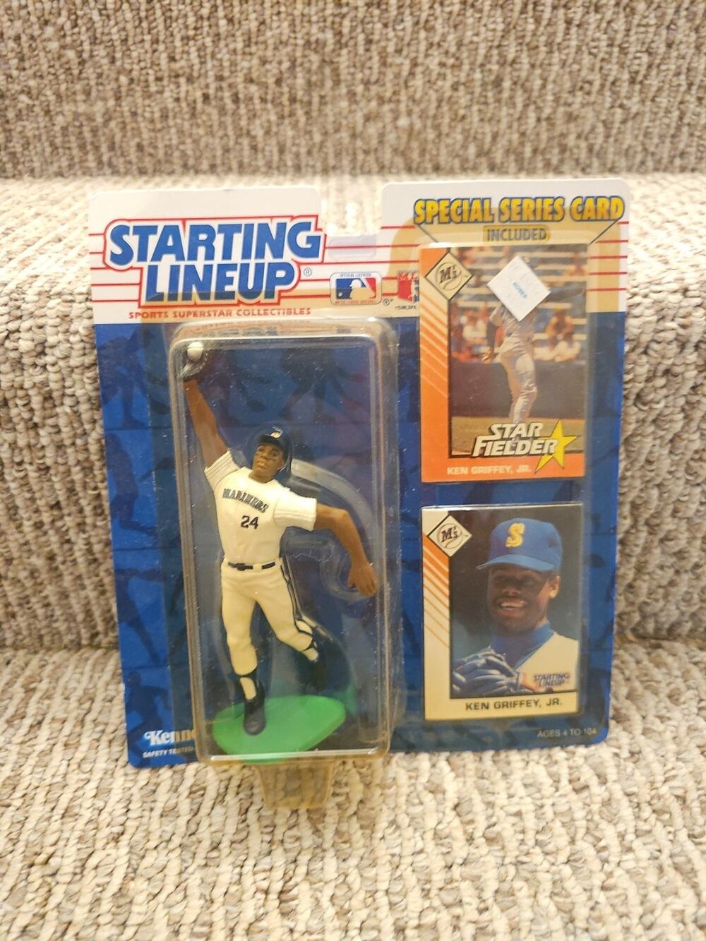 1993 MLB Starting Lineup - Ken Griffey Jr - Seattle Mariners Star Fielder